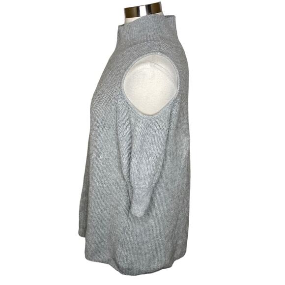 Zoe Jordan Gray Knit Cold Shoulder Wool Cashmere Blend Knit Sweater Women's M L - Picture 3 of 11